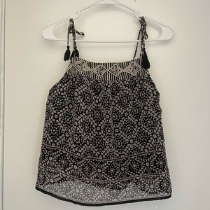 Sleevless top for summer, used like new